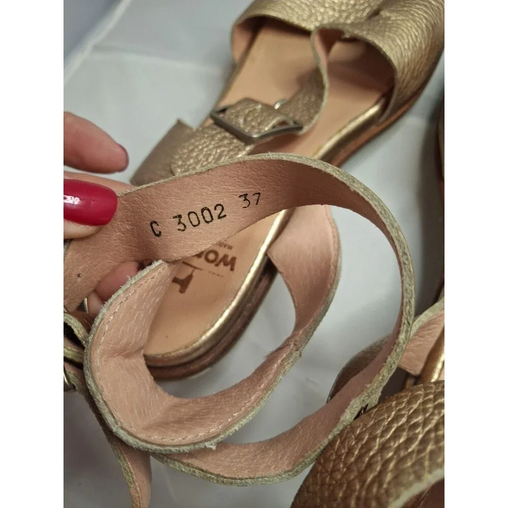WONDERS Leather Wrap Around Ankle Women's Gold Sandals Size 37 (6.5)